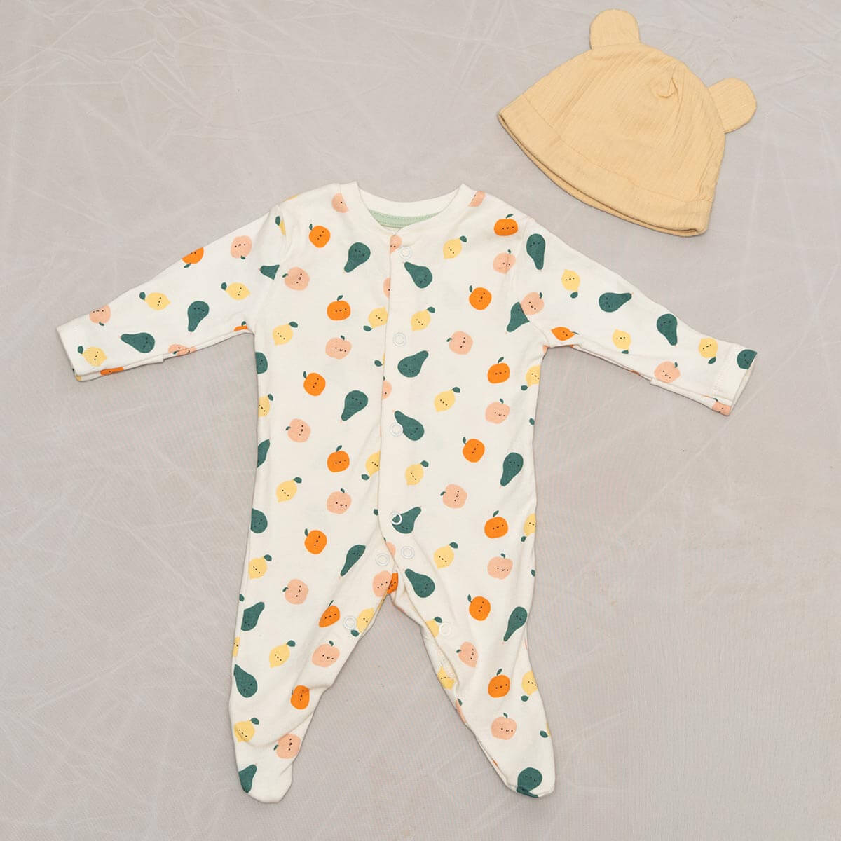 Cute Little Oranges Printed Sleepsuit - Image 2